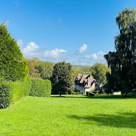 Exceptionnel Duplex En Chateau Apartmán