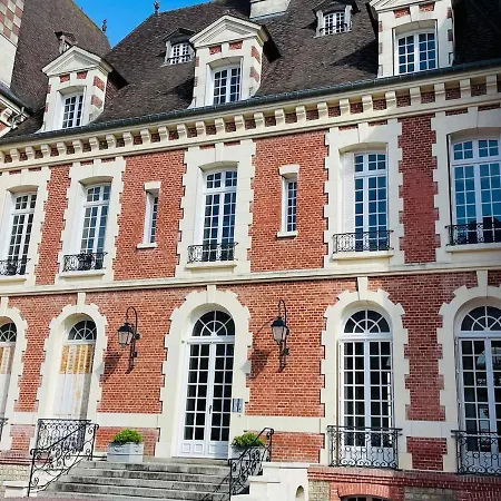 Exceptionnel Duplex En Chateau Apartment Deauville